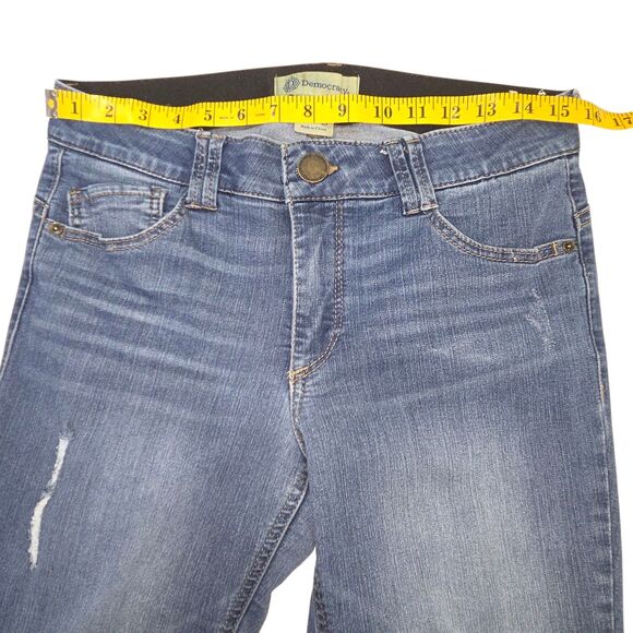 Democracy Jeans Size 8 Ab Technology Medium Rise Booty Lift Bootcut Distressed - Picture 11 of 13